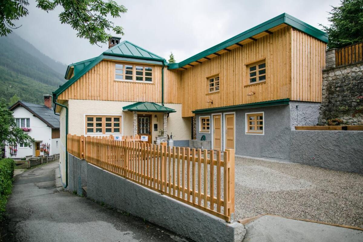 Apartment Aussee- Beletage Salzherrenhof- Kueche, Wlan, Netflix Бад Аузее Екстериор снимка