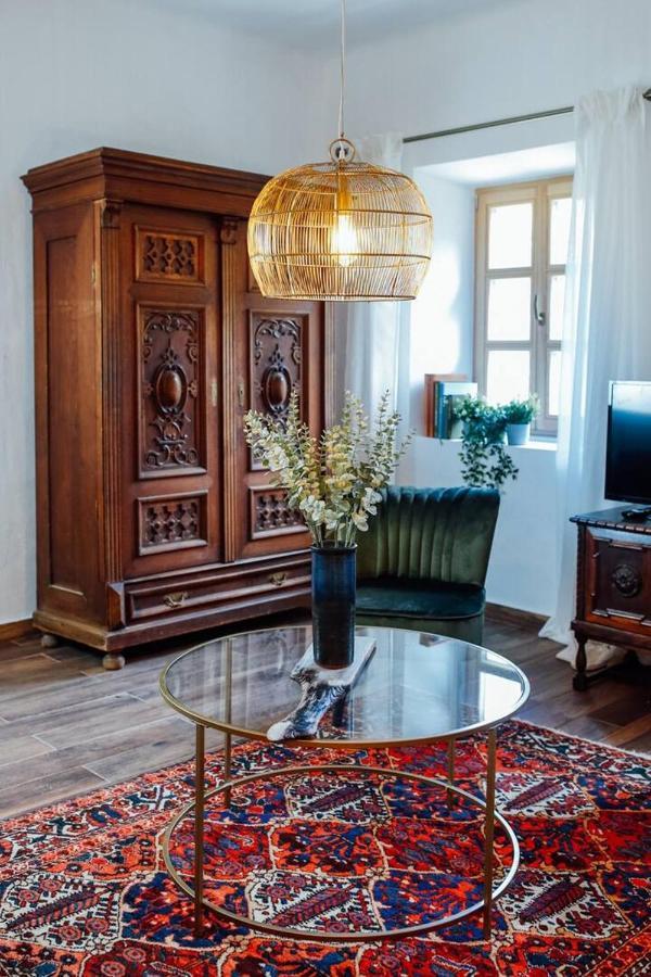 Apartment Aussee- Beletage Salzherrenhof- Kueche, Wlan, Netflix Бад Аузее Екстериор снимка